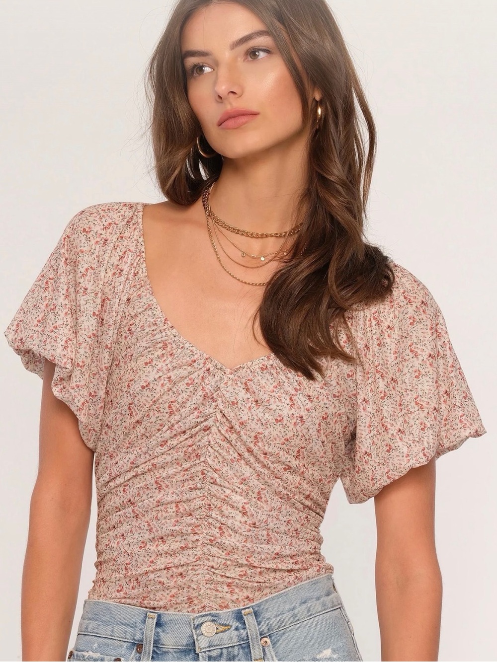 Heartloom Cream Floral Ruched Flutter Sleeve Blouse